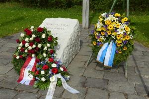 Gedenkstein von 1982 - © G. Strehle