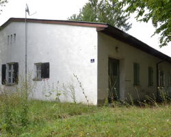 Ehemalige Baracke der Wachsoldaten - © C. Fößmeier