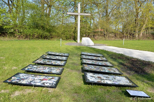 Gedenkfeier 2015 - 70. Jahrestag der Befreiung - Kunstinstallation von C. Fößmeier