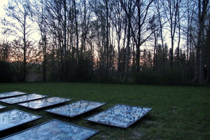 Gedenkfeier 2015 - 70. Jahrestag der Befreiung - Kunstinstallation von C. Fößmeier